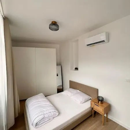 Joli Moderne 1er Etage, Coeur St Raphael, 4 Pers *