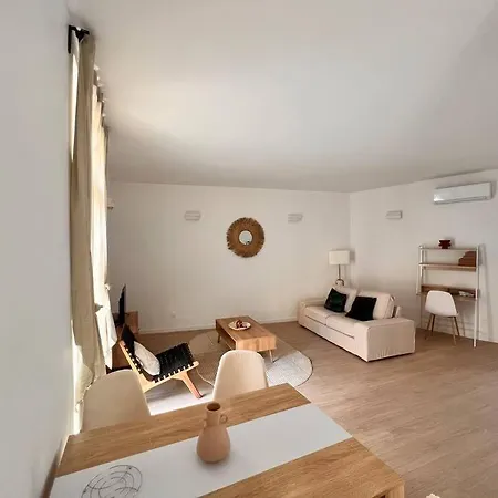 Joli Moderne 1er Etage, Coeur St Raphael, 4 Pers Apartment *